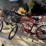招待所 克劳斯阿拉萌旅馆 Bernis
