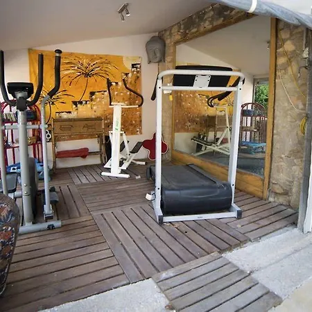 Le Clos Des Aramons 3* Bernis