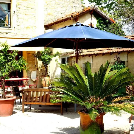 게스트하우스 Le Clos Des Aramons