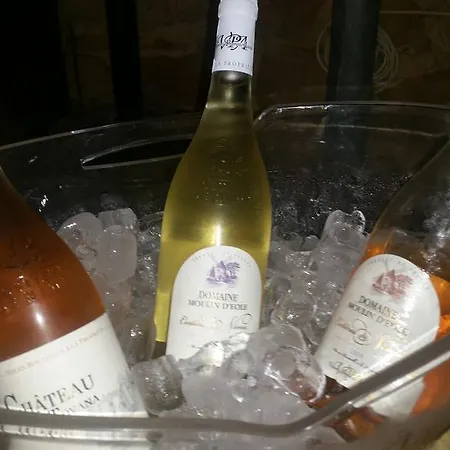 게스트하우스 Le Clos Des Aramons Bernis
