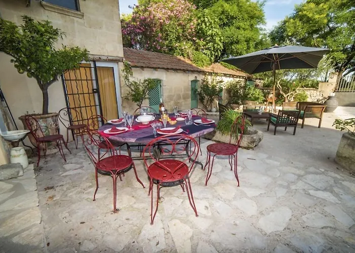 Le Clos Des Aramons 3*
