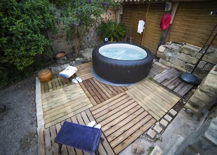 Gæstehus Le Clos Des Aramons 3*