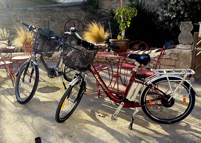 Pensjonat Le Clos Des Aramons Bernis