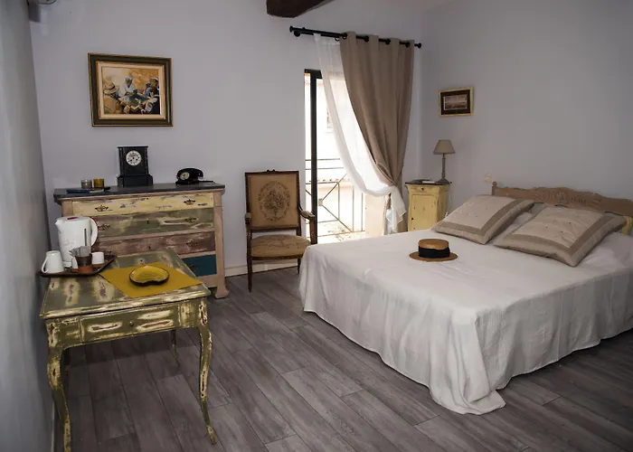 Le Clos Des Aramons 3* Bernis