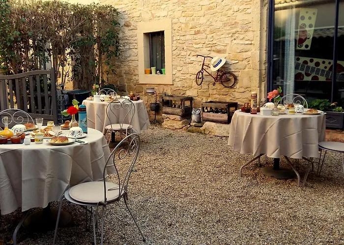 Le Clos Des Aramons Gæstehus 3*